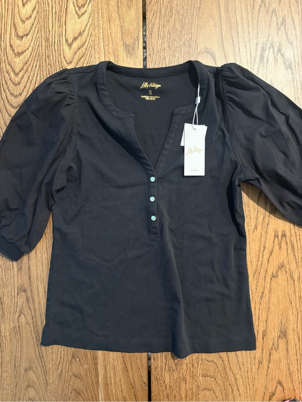 NWT Lilly Pulitzer Ronson Knit Top Black Puff Sleeve Size Small